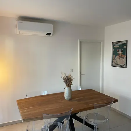 Appartement A Ajaccio (Corsica)